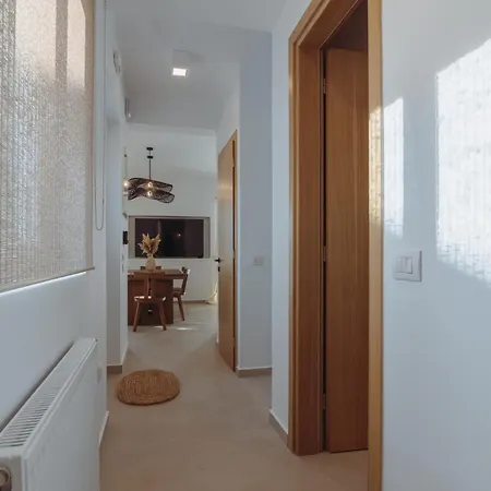 Art Of Filoxenia With Swimming Pool *